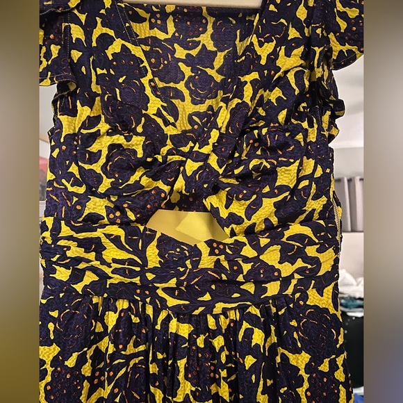 A.L.C. x Revolve Valencia Floral Yellow Purple Cutout Ruffle Sleeve Midi Dress - Picture 4 of 6